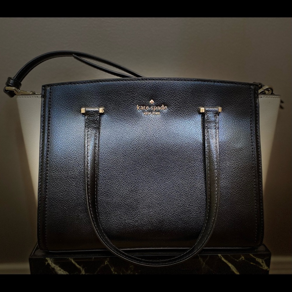 Black & white Kate Spade purse